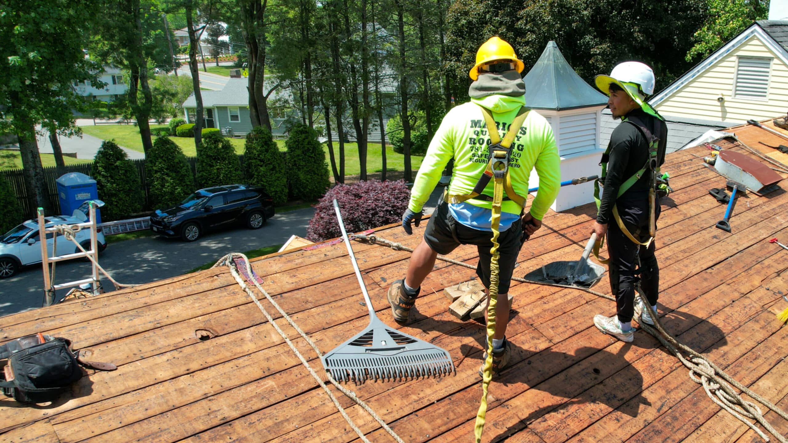 TrussPoi BlogPost 9.15 How to Build a Management Team That Runs Without You scaled Trusspoint Roofing & Exterior